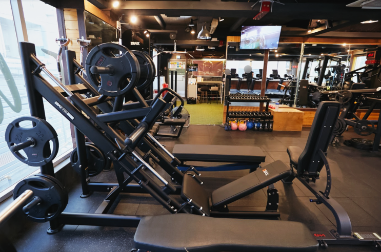 [한남동피티] 한남 핏인쿨(FIT IN COOL) 헬스장 남자가슴운동 다짐앱 할인받아 이용하기