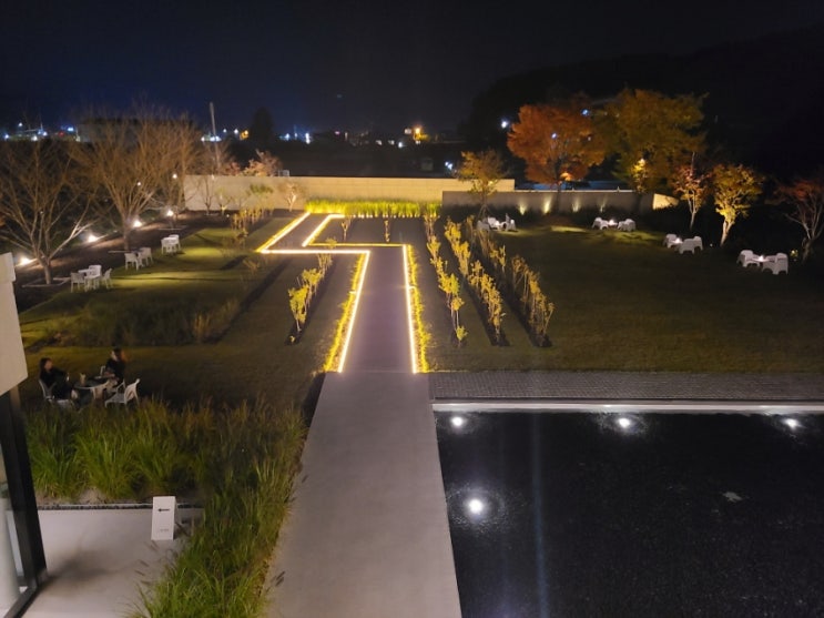  [전주 호성동 카페] "포랩스커피컴퍼니" :: 이 밤 그날의 초승달을 커피잔에 가까이...!