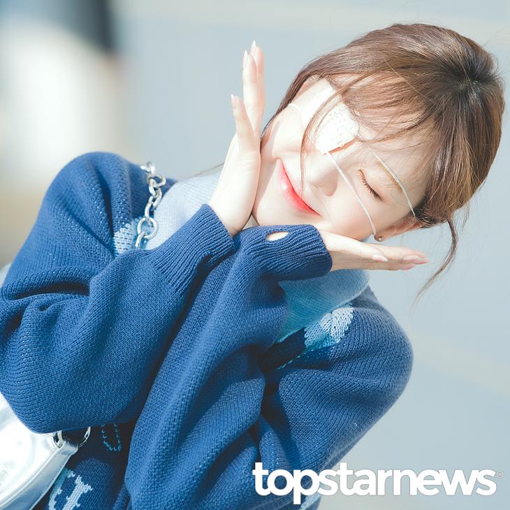  레드벨벳 웬디 영스트리트 출근길 착장 정보 | YUSE 유즈, KUME 쿠메, LATELEE STUDIO 레이트리 스튜디오, NIKE 나이키