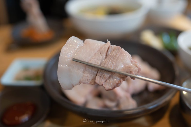  금호동 금남시장 맛집 은성보쌈 두툼하고 고소한 삼겹보쌈