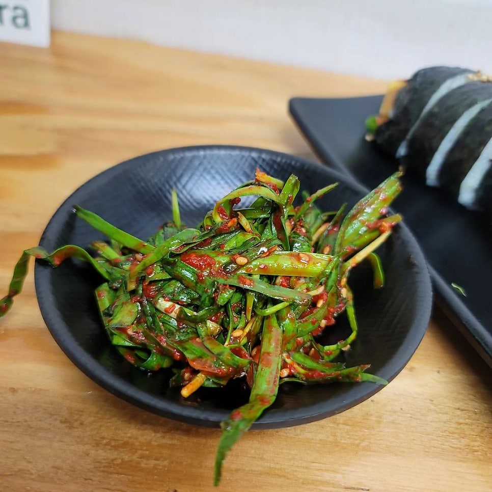 Deokjanekalguksu photo 6