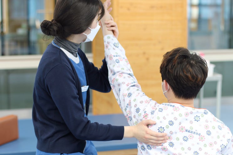  장유요양병원, 재활치료센터 보유한 참 잘하는 요양병원(독감 접종비용)