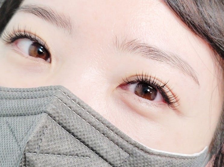 조원동 속눈썹 유지력도 길었던 빛나다네일 조원동 속눈썹 유지력도 길었던 빛나다네일