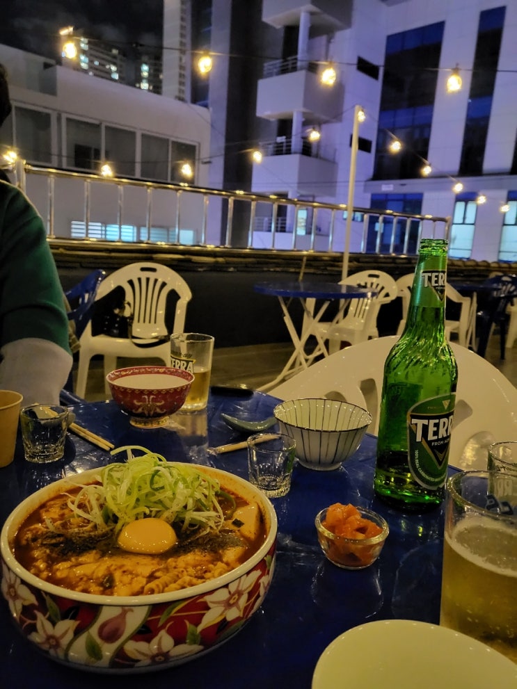  [전포 신상 술집] 야외 루프탑 테라스가 있는 분위기 맛집 eee 전포