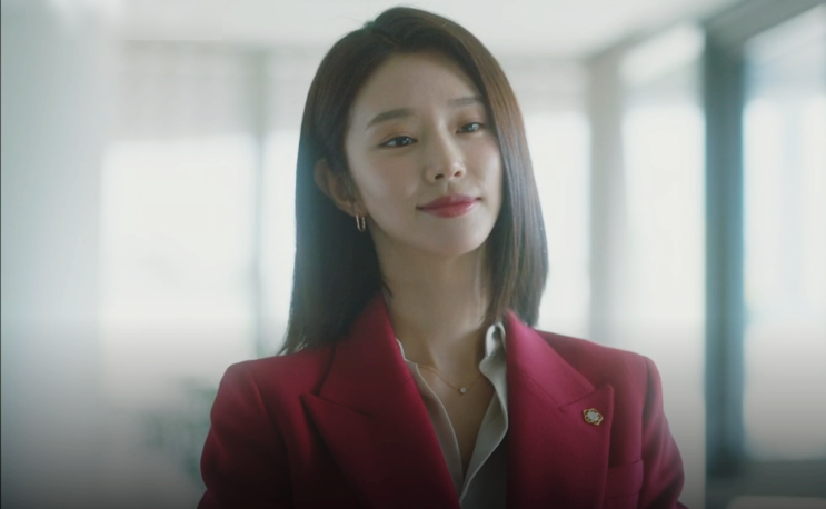  월수금화목토 8회 리뷰 (2), 정지은(이주빈) 변호사의 등장, 최란희, 강해진이 강진과 싸우는 이유.