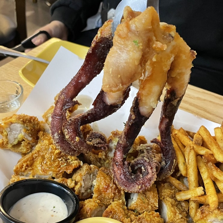  삼성역치킨 '문어앤치킨' = 문어튀김 완전 부드러운 삼성중앙역맛집