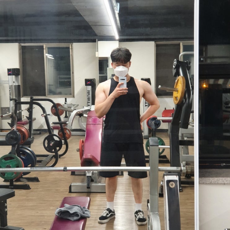 오늘 헬스장 운동 루틴 (203) 오늘 헬스장 운동 루틴 (203)