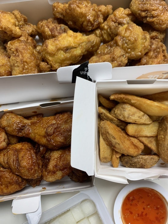 교촌치킨 원통점 사진 3