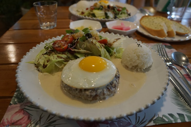  부산남산동맛집 금정구데이트 장소 함박스테이크 맛집 안나의정원