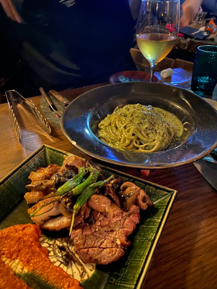  [해방촌 맛집] 분위기도 맛도 좋아 이태원 해방촌 맛집 '오리 ori 레스토랑', 녹사평역 부근