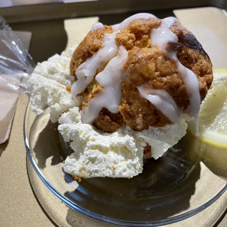  용산 아이파크몰 아방 갤러리 카페(AVANT+)