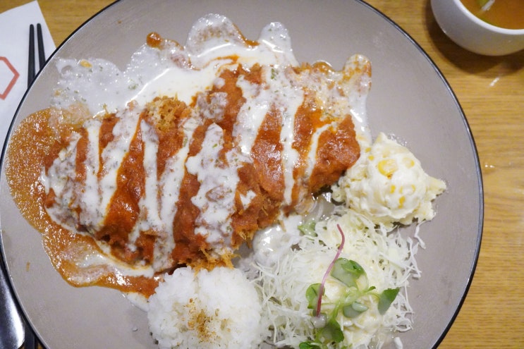  스프부터 맛있었던 정자역 혼밥집최가 돈까스 내돈내산 방문후기