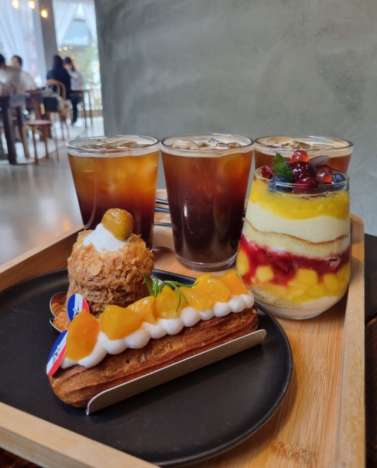  [인천 부평 카페] 에클레어가 맛있는 부평 디저트 카페 <갸또드레브>