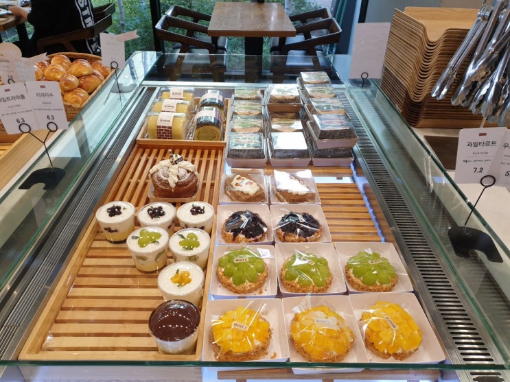  신천역 빵가게 우즈베이커리 메뉴 모조리 정리해봤어요!