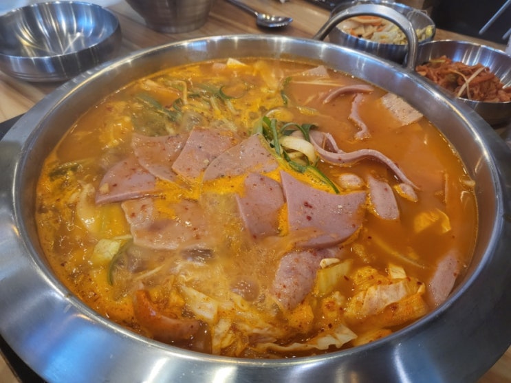  일산벨라시타맛집 9라파부대찌개 셀프바가 푸짐한 백석동맛집