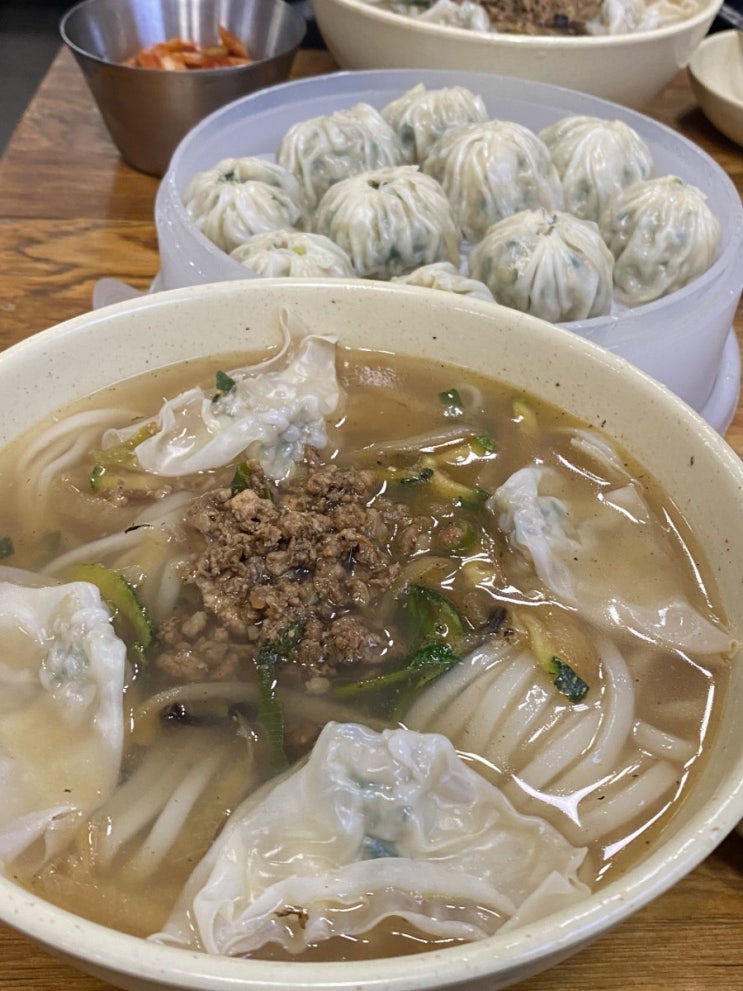  명동교자 칼국수 여전히 웨팅해야 먹을 수 있는 맛집
