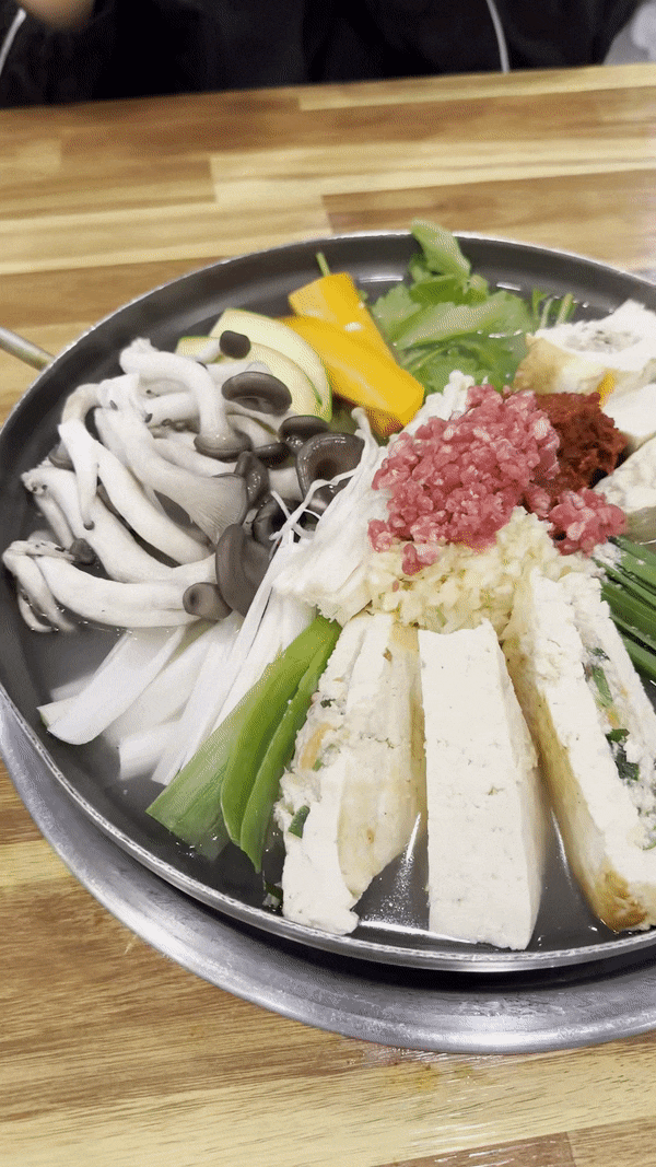  대전 현지인 맛집 : 매봉식당(계족산 두부전골)