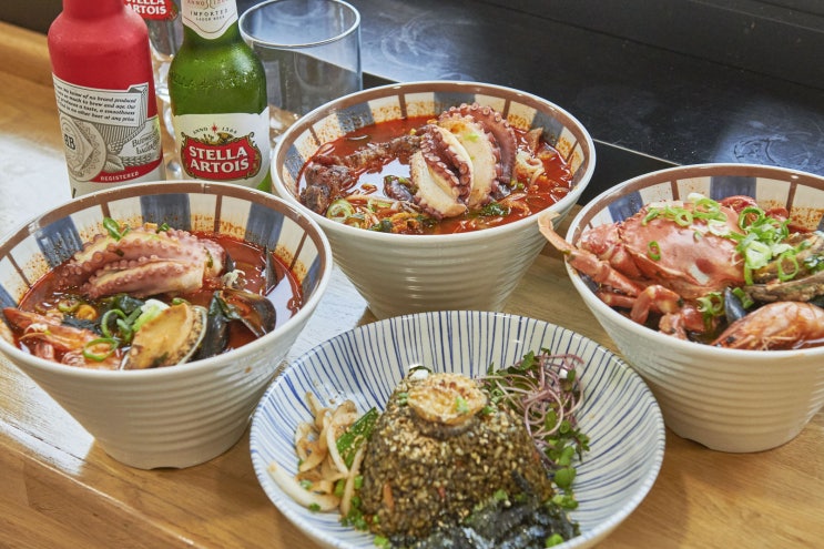 제주 오설록 맛집 비양도 바라보면서 해물라면을 즐길 수 있는 이곳 [퐁당라면]