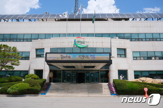 영동군 국립보훈요양원 유치 놓고 찬반 양론 영동군 국립보훈요양원 유치 놓고 찬반 양론