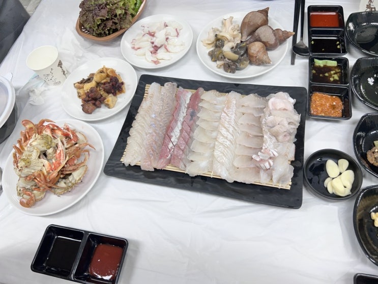  강릉가볼만한곳 세인트존스호텔근처강릉항횟집추천 강릉항회센터 솔향 가성비좋은 모듬회 먹고 왔어요 ~~