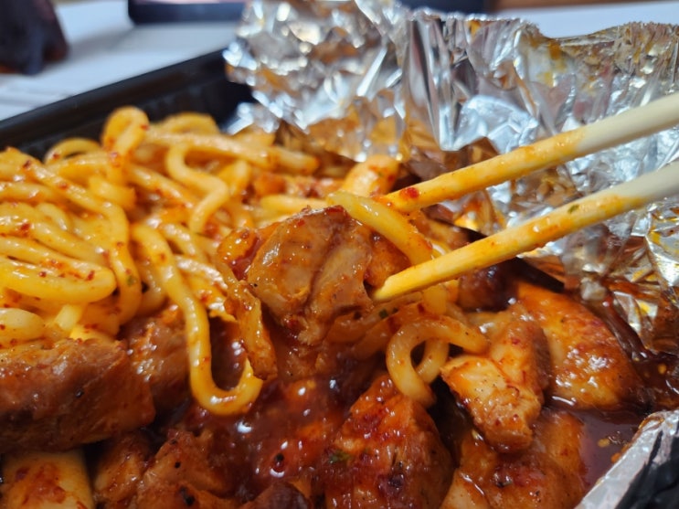  동탄 치킨 맛집 훌랄라치킨 참숯양념구이 숯불 향 솔솔~
