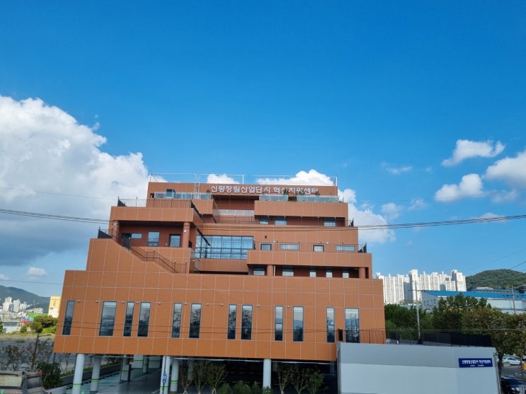  신규건물,대규모단지, 센터에 LED 간판을 적용하시면 좋습니다 _ 고려폴리머