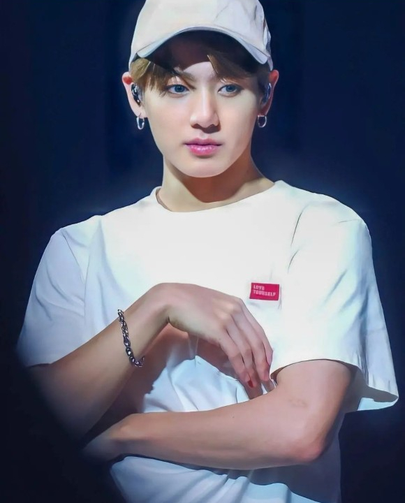 BTS 정국 모자 1000만원 판매 번개장터 외교부 직원 글 논란 BTS 정국 모자 1000만원 판매 번개장터 외교부 직원 글 논란