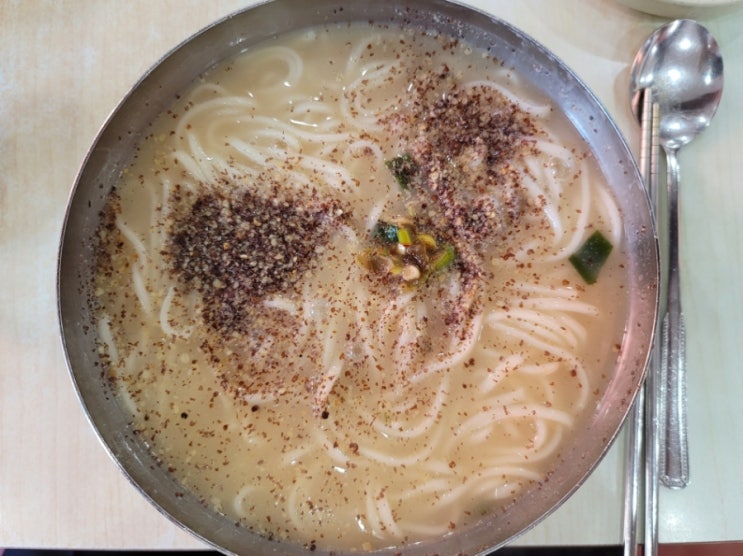  60년 3대를 이어온 대전맛집, 신도칼국수