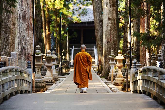 [와카야마여행.3 세계문화유산  고야산] 20만개가넘는 비석.117곳의 사원.1200년역사 일본불교의 성지
