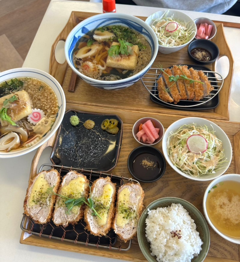 마노아 (Manoa) 돈까스