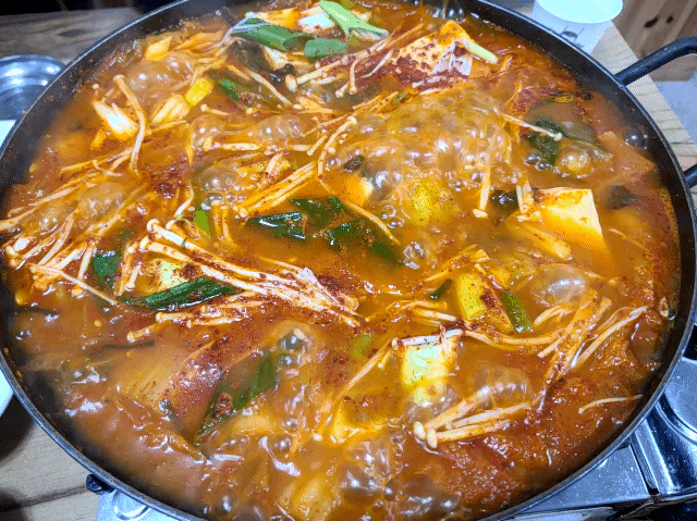  무주 구천동 맛집 비빔밥과 칼칼한 김치두부전골 맛 좋았던 한국관