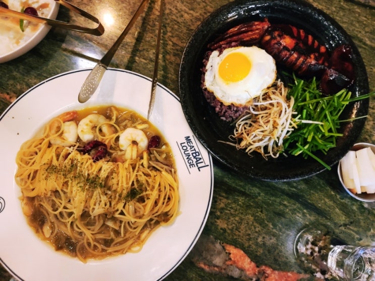 [삼청동맛집]미트볼 라운지X아날로그키친 -통오징어구이밥, 할라피뇨새우 오일파스타,부라타치즈 샐러드 추천