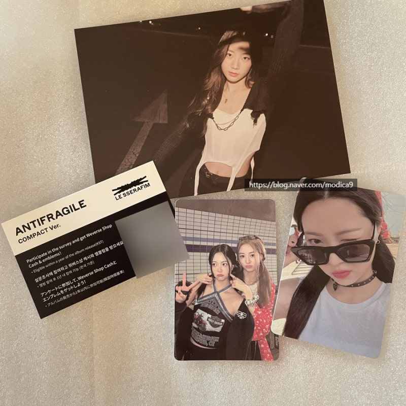 LE SSERAFIM ANTIFRAGILE Compact Sapphire Album Unboxing / FEARLESS Monochrome Bouquet Review