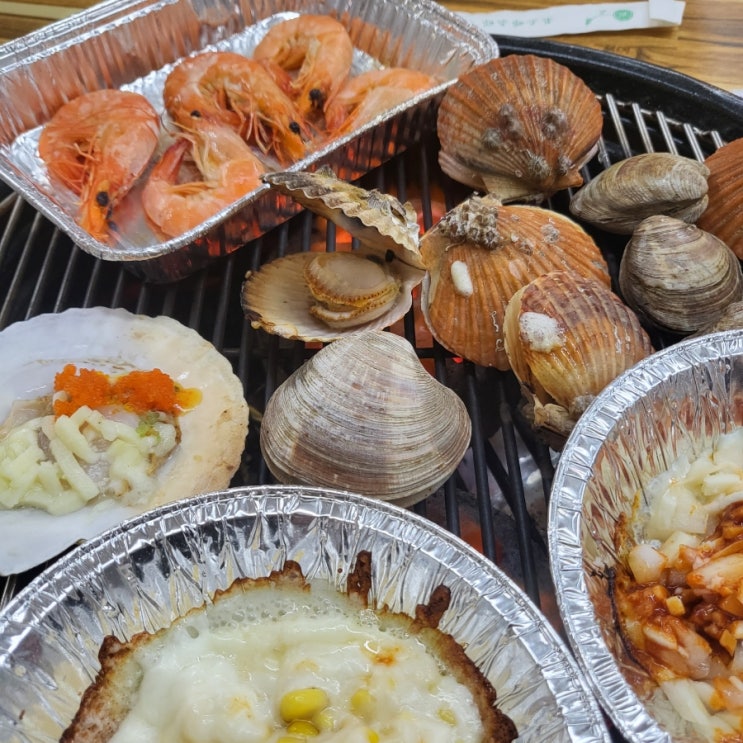  월미도 서울횟집 치즈 조개구이 맛집 :>3 c