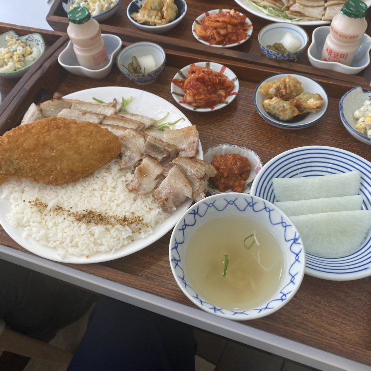 점심은 성남동 혜화문식당에서! 삼겹살 정식+생선까스