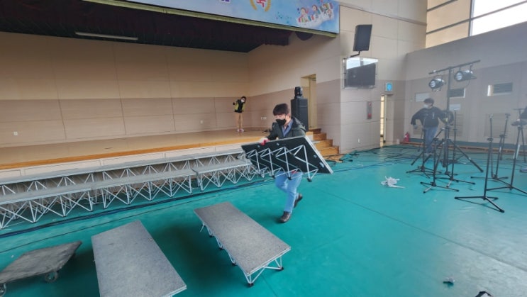  분리가능 1인설치 해체 DIY 이동식 합창 무대 계단 스마트스테이지
