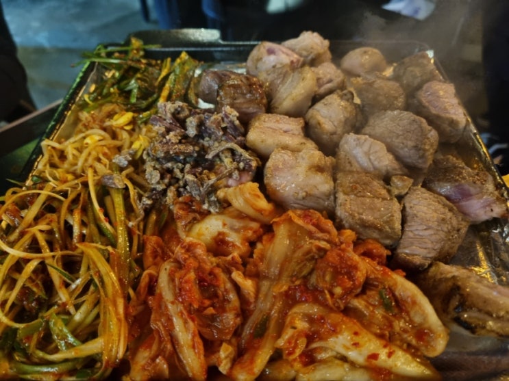  [강남] 논현 고깃집 외가집 레트로한 분위기의 연탄 직화구이