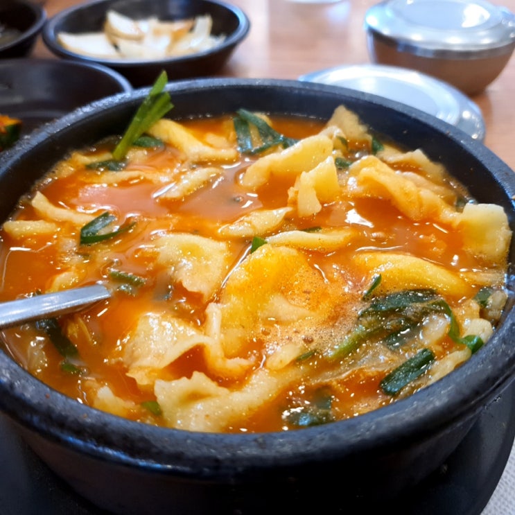  칠곡 3지구맛집 붕어탕 어탕수제비