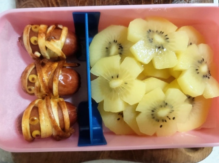 용인자연휴양림인 농도원 현장체험학습 초등 도시락 라이언, 문어, 미라소지지와 빗자루 용인자연휴양림인 농도원 현장체험학습 초등 도시락 라이언, 문어, 미라소지지와 빗자루