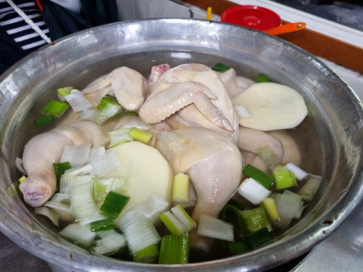  [종로/동대문역맛집] "명동닭한마리" 본점/닭육수가 찐~칼국수필수!/밀리오레맛집/창신동데이트
