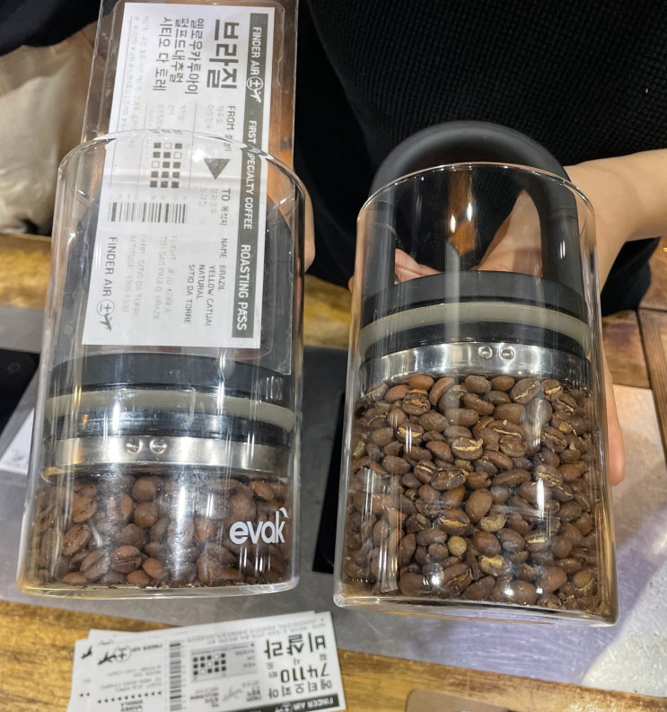  [제주 카페] 커피파인더 | 핸드드립 원두 맛집 / 제주시 커피 & 디저트 완벽한 카페 / 땅콩라떼, 수박주스 특색있는 음료 / 제주시 베이커리 카페 / 제주 공항근처 카페