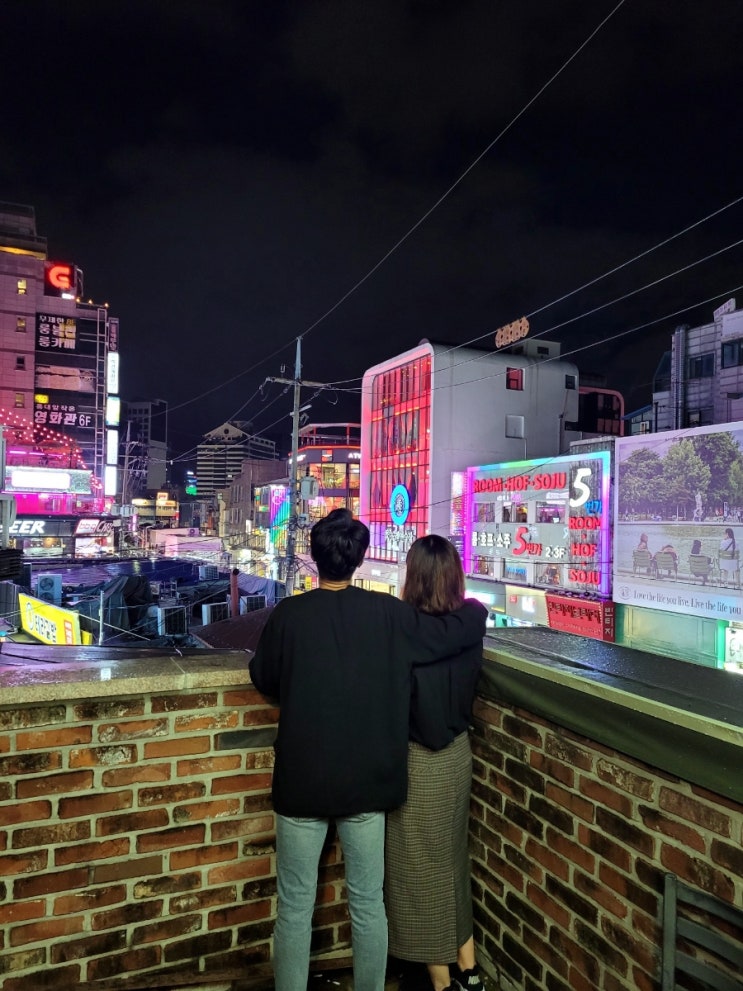  [홍대 술집] 분위기는 괜찮았지만 서비스가 그닥이었던 퓨전 이자카야 펍 '요리하는도깨비오니'