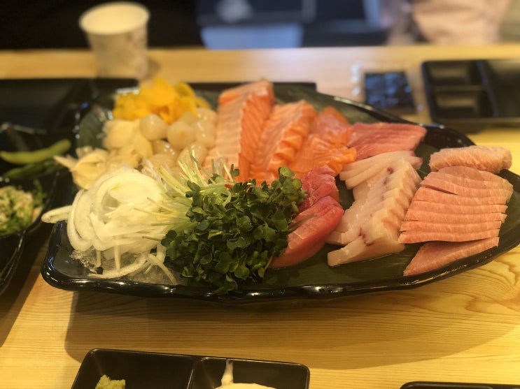  홍연집 상계역점에서 회 한접시
