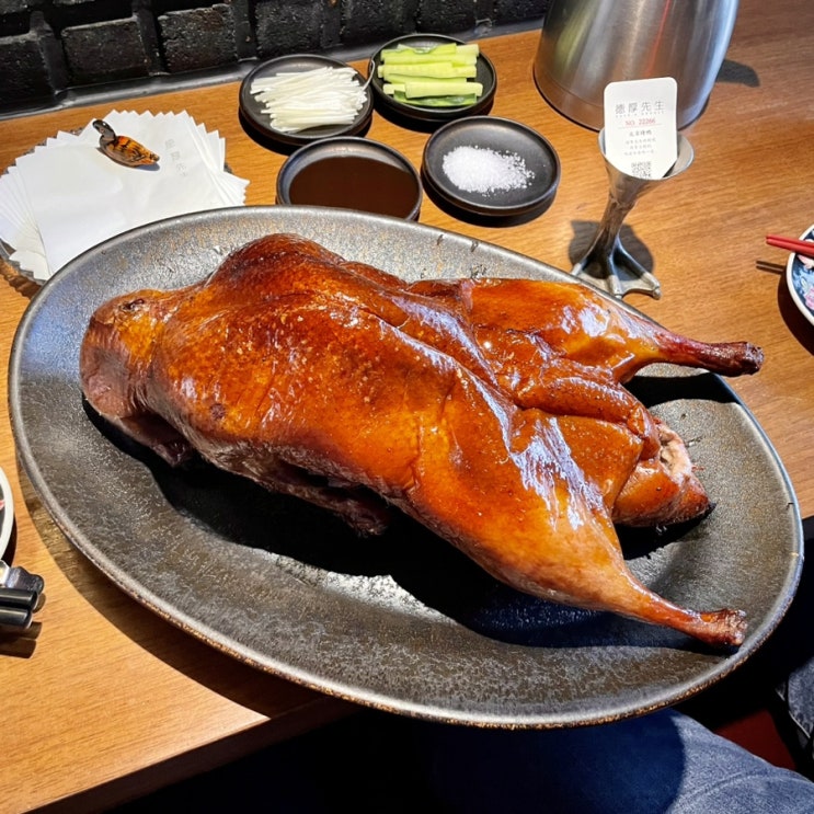  [압구정 베이징덕] 덕후선생 청담점 - 북경오리, 쯔란갈비 모두 굿! (현대카드 고메위크)