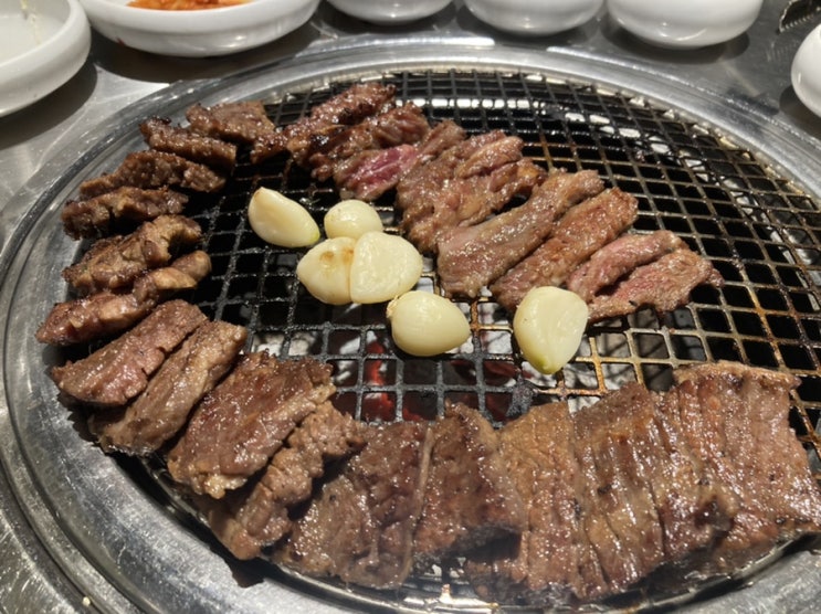  [명동 맛집] 청기와타운 을지로점! 빗살로스&와인 모임 장소로 안성맞춤!
