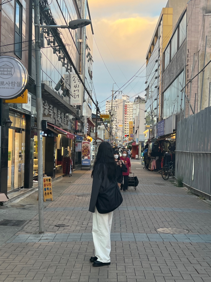  하아카이브 아크블랙 메신저백 여자착용후기 (보부상가방, 여자 메신저백, 여자 크로스백 추천)