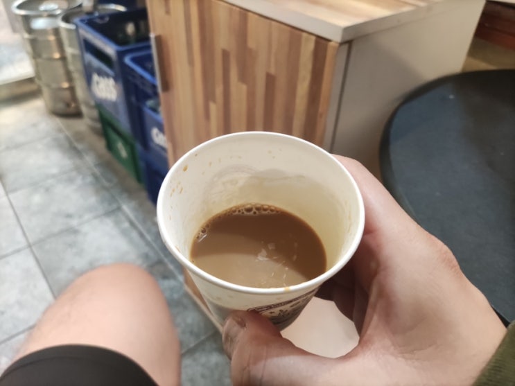  커피 한 잔의 행복