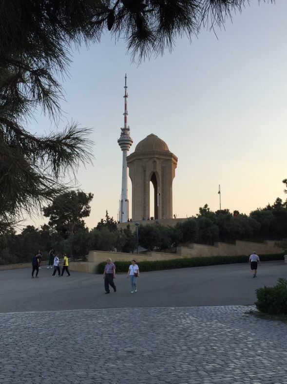   현장과 숙소를 오며 가며 3 (In Baku, Azerbaijan)