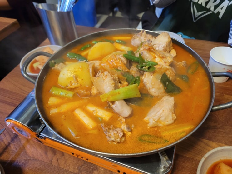  [시청] 풍년닭도리탕 : 닭도리탕 찐맛집, 쫄면사리 필수 추가!