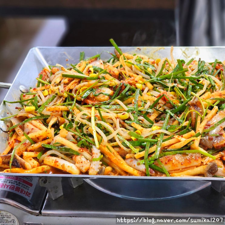 숙대 후암동 맛집 동해오징어보쌈, 칼칼한 오삼불고기 먹었어요